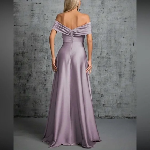 Luxe Satin Off Shoulder Evening Prom Party Formal Wedding Dress - Picture 7 of 16